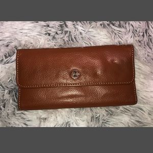 Giani Bernini wallet Genuine Leather snap close